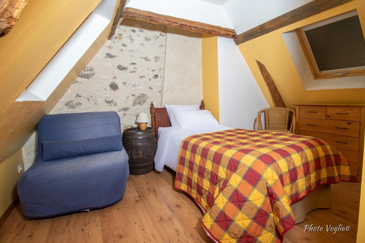 Logis Auberge Le Colombien - Hotel Et Restaurant Villandry Eksteriør bilde
