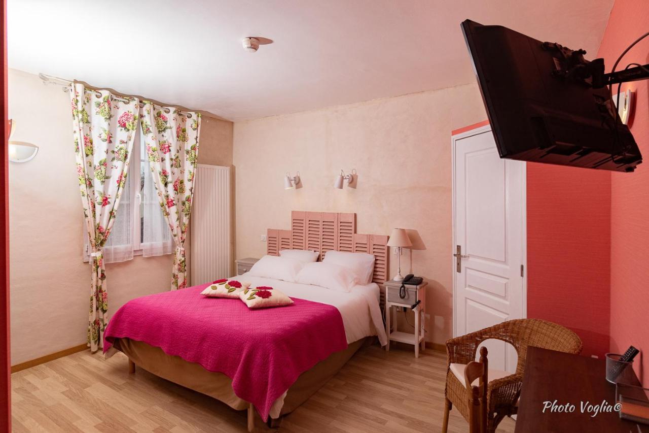 Logis Auberge Le Colombien - Hotel Et Restaurant Villandry Eksteriør bilde