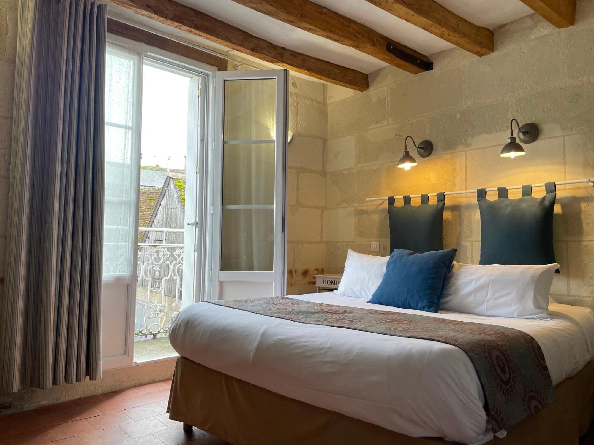 Logis Auberge Le Colombien - Hotel Et Restaurant Villandry Eksteriør bilde