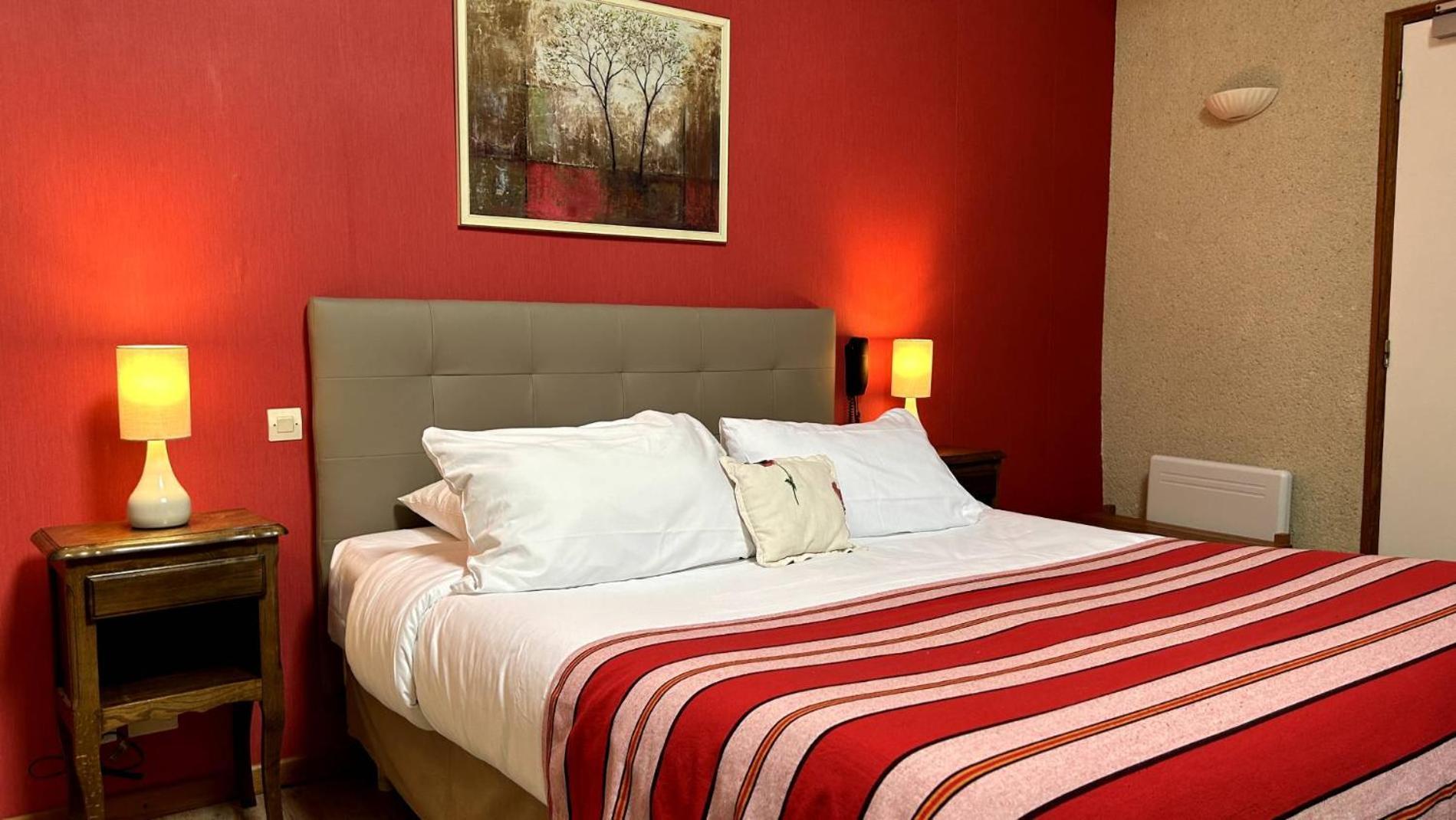 Logis Auberge Le Colombien - Hotel Et Restaurant Villandry Eksteriør bilde