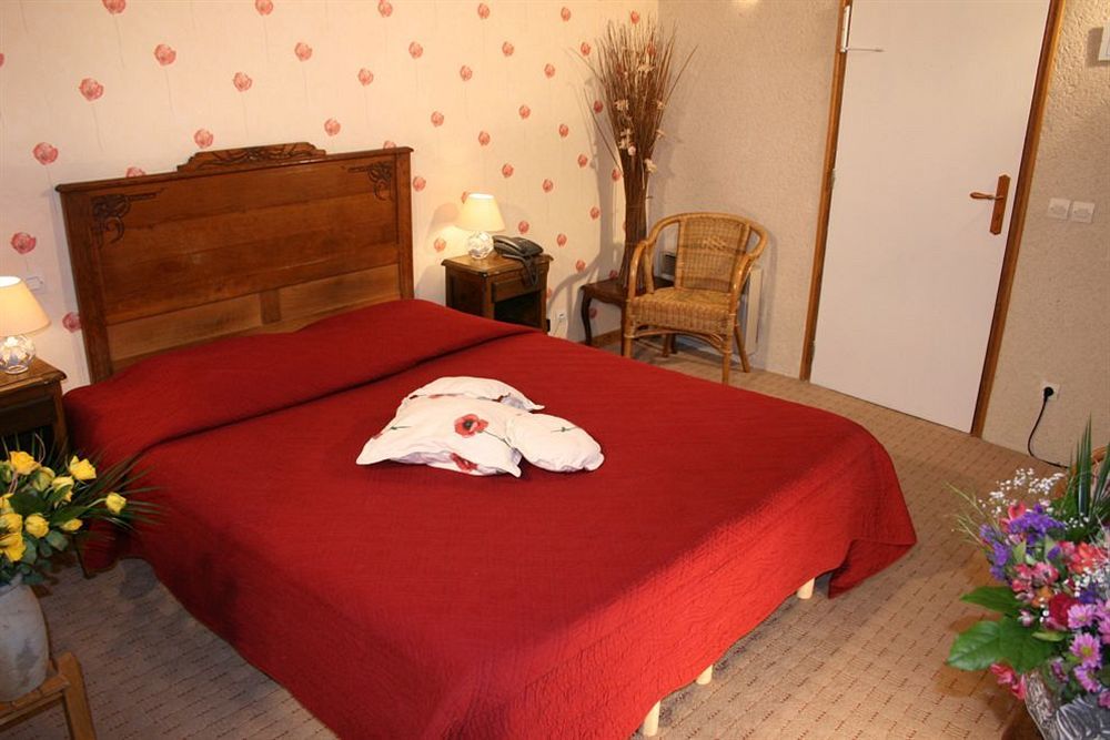 Logis Auberge Le Colombien - Hotel Et Restaurant Villandry Eksteriør bilde