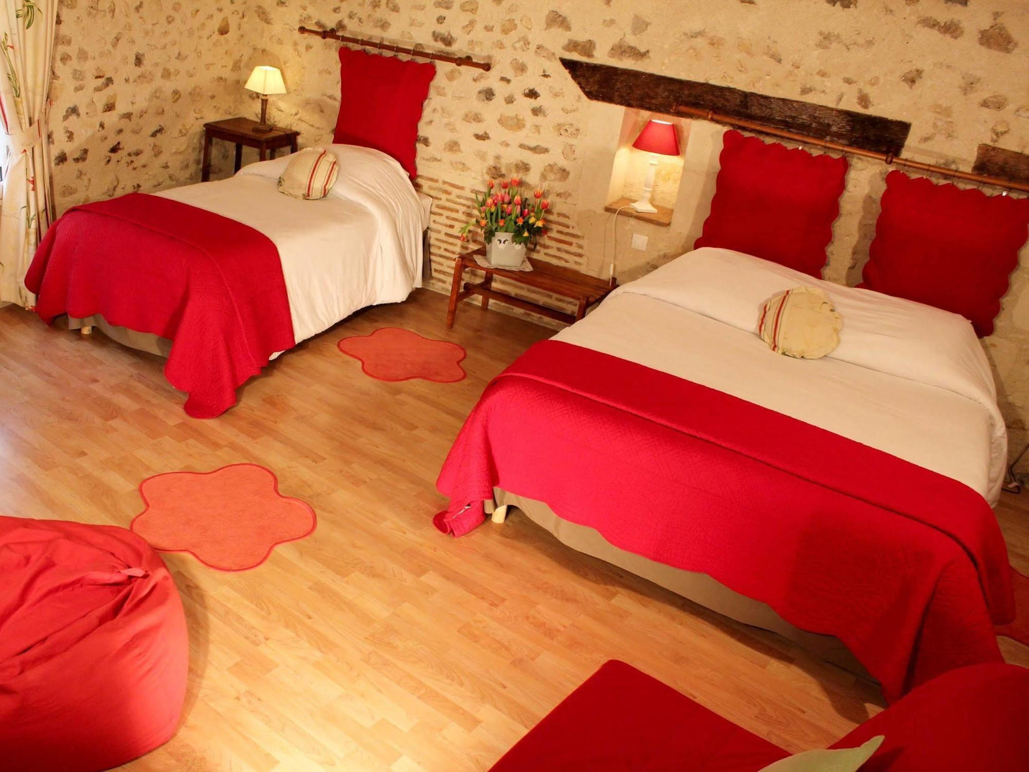 Logis Auberge Le Colombien - Hotel Et Restaurant Villandry Eksteriør bilde